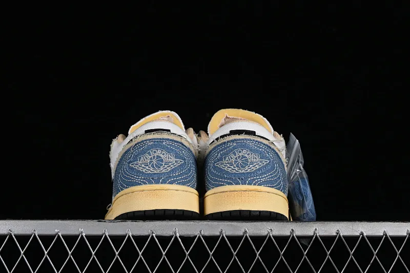 All categories Air Jordan Jordan series basketball shoes Air Jordan 1 Low Air Jordan 1 Low SE "WRMK" AJ1 Joe 1 Sashiko embroidery low-top cultural casual sneakers FN7670-493